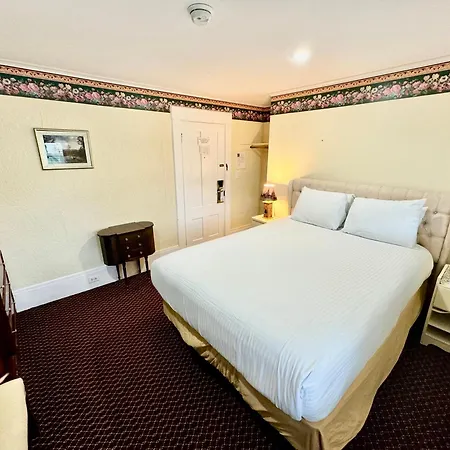 Merrill Farm Inn-3